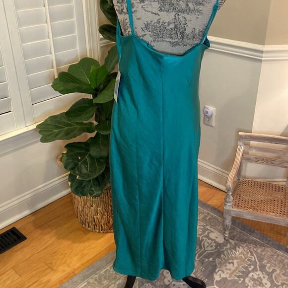 Justify emerald green slip dress nwt - Picture 8 of 8